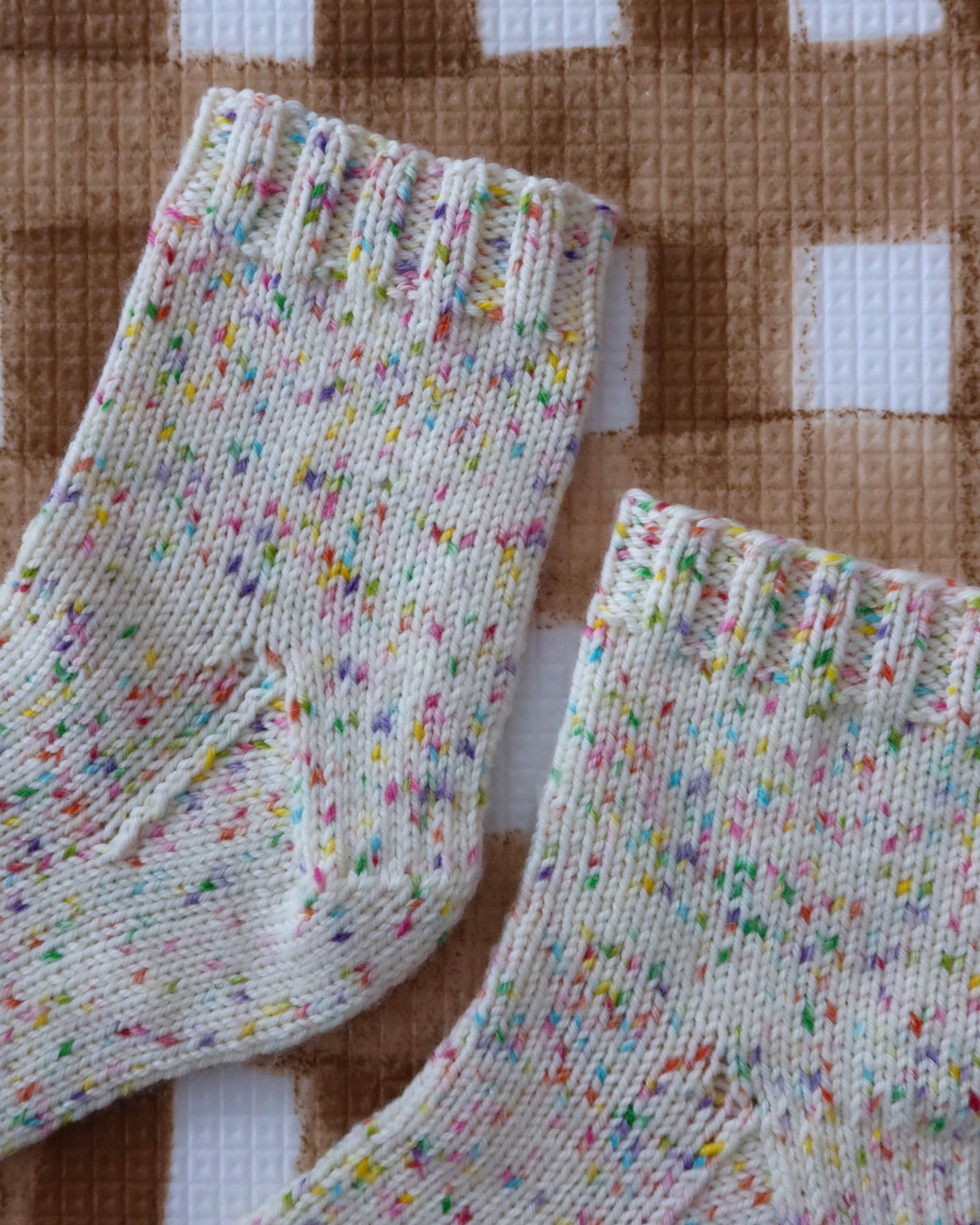 Dove (DK) Sock